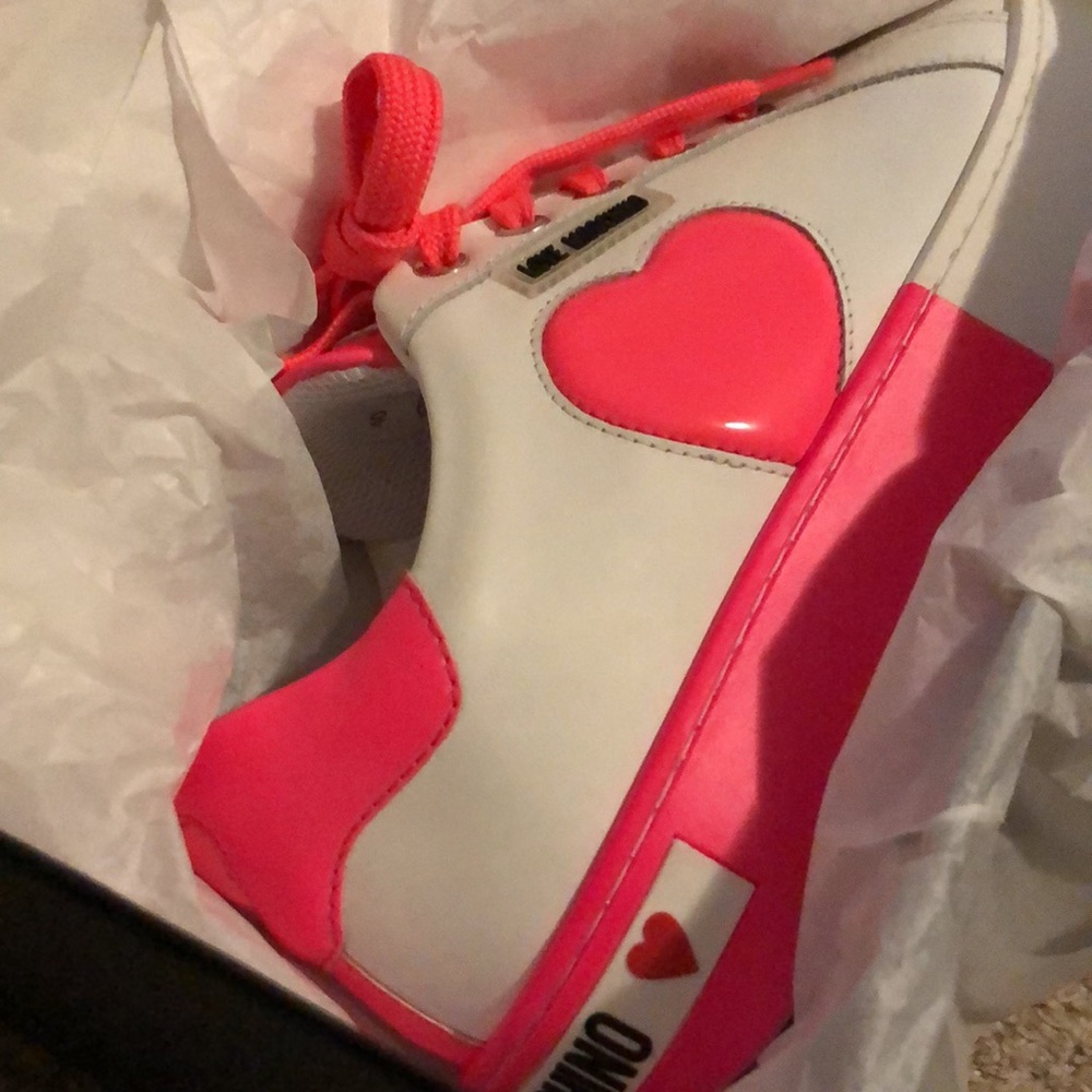 Love Moschino heart print two tone leather sneaker - Picture 4 of 11